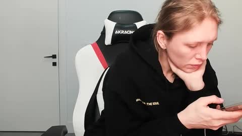 VelvetTGirl online show from 02-06-26, 02:31