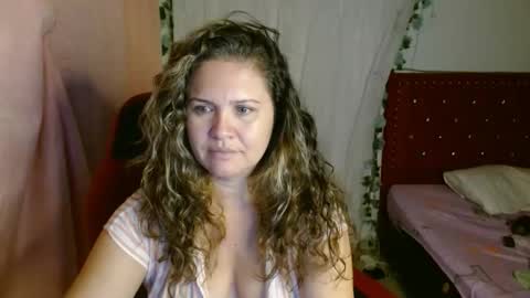 venecasexy44 online show from 11-23-25, 10:15