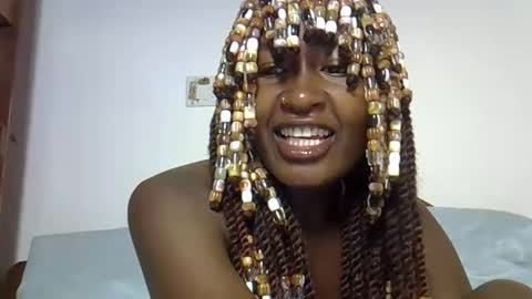 venom_kisses5050 online show from 02-18-26, 01:56