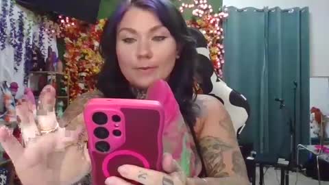 VentressInk online show from 10-10-25, 01:48