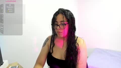 Snapshot of venus_cat_ chatting on 10-30-25, 12:56 Venus online show from 10-30-25, 12:56