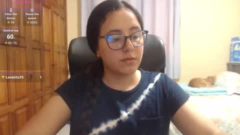 Snapshot of venus_cat_ chatting on 12-04-25, 03:38 Venus online show from 12-04-25, 03:38