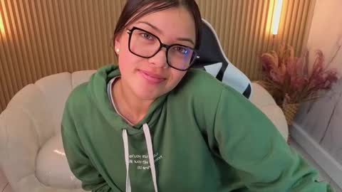 Venus  online show from 12-15-25, 12:53