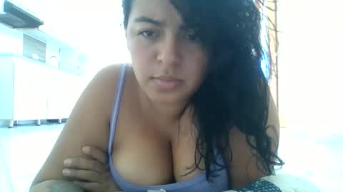 Snapshot of venusafrodita110222 chatting on 01-06-25, 08:18 venus online show from 01-06-25, 08:18