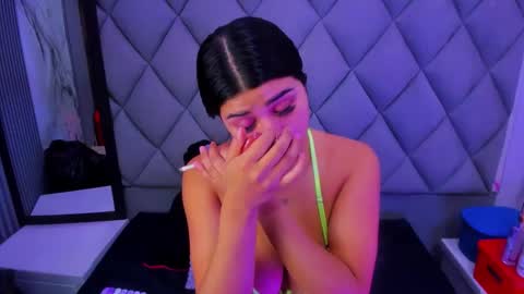 Venusowen  online show from 02-10-26, 01:37