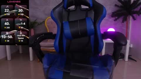 venuss online show from 12-03-25, 01:42