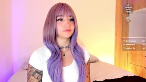 Snapshot of venusvan chatting on 12-03-24, 12:02 Shelly online show from 12-03-24, 12:02