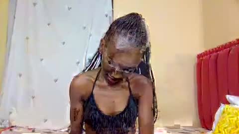 Snapshot of verah_vee chatting on 10-06-25, 11:40 verah online show from 10-06-25, 11:40