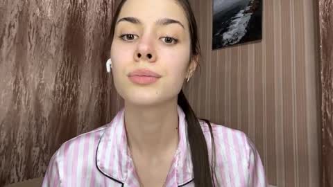 Ayla online show from 04-10-26, 02:00