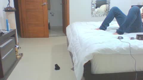 vergagolosa22 online show from 11-01-25, 04:25