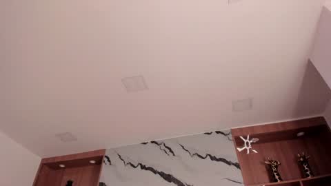 veronica online show from 12-13-24, 05:38