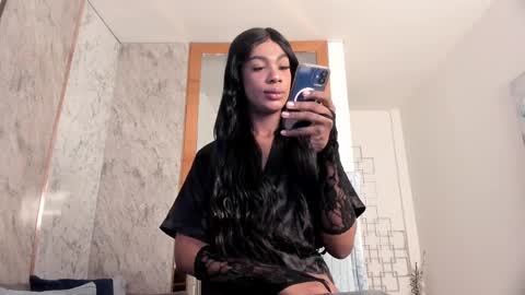 veronica online show from 03-11-25, 12:39