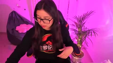 Snapshot of verolake chatting on 02-22-25, 10:51 Verolake online show from 02-22-25, 10:51