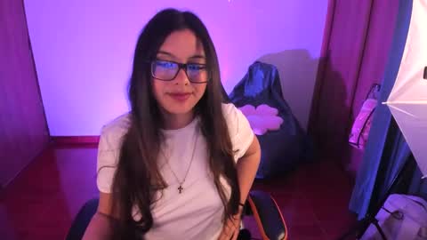 Snapshot of verolake chatting on 03-12-25, 12:04 Verolake online show from 03-12-25, 12:04