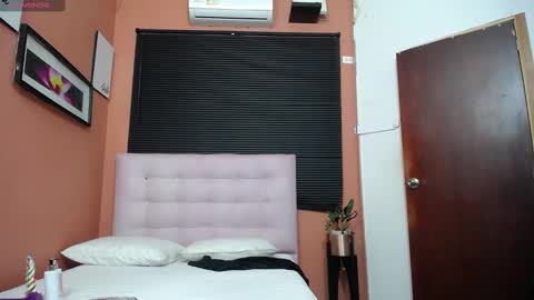 Veronica online show from 03-05-25, 12:33