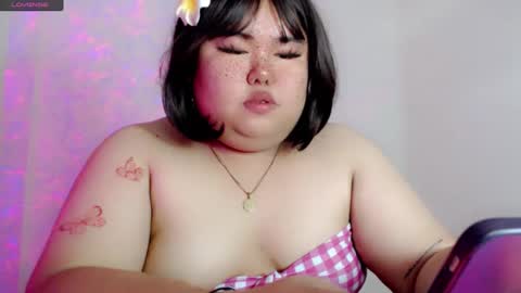 Snapshot of veronicakisses chatting on 02-26-25, 07:20 MS. VERONICA 22 I love Aza 3 online show from 02-26-25, 07:20