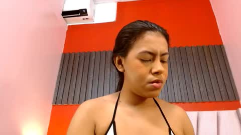 Veronica Robles online show from 11-21-25, 06:06