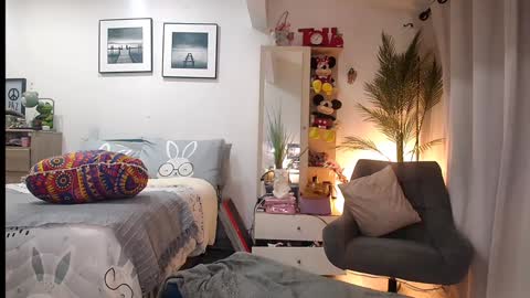 Snapshot of veronnika_hill chatting on 01-25-25, 02:58 veronica online show from 01-25-25, 02:58