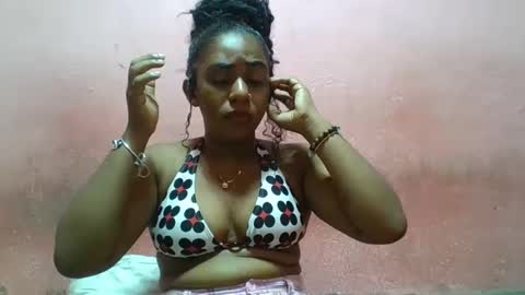 verronique1511 online show from 02-07-25, 06:02