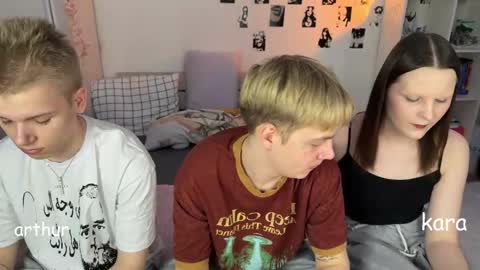 Snapshot of vertuliana chatting on 01-07-26, 09:45 Karina followed me bb online show from 01-07-26, 09:45