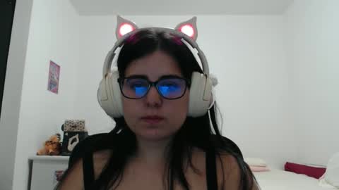 veruca99 online show from 11-18-25, 10:36