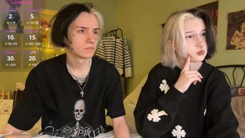 veryraretwins online show from 10-09-25, 10:08