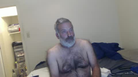 hairy man online show from 12-08-24, 01:13