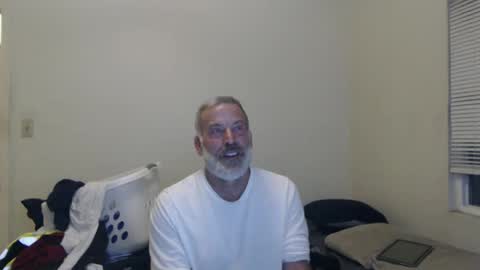 hairy man online show from 01-05-25, 12:52