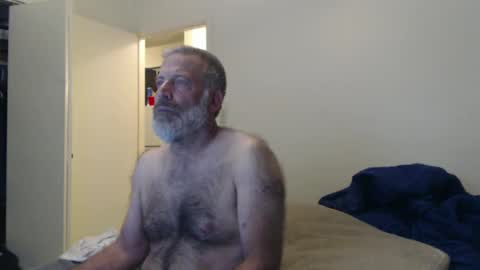 hairy man online show from 01-19-25, 01:32