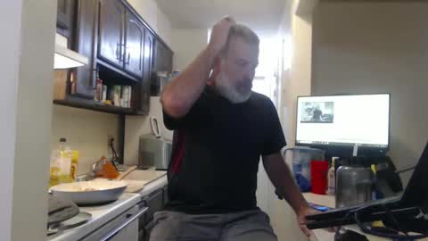 hairy man online show from 09-18-25, 12:01