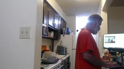 hairy man online show from 09-27-25, 12:04