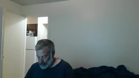 hairy man online show from 10-20-25, 12:00