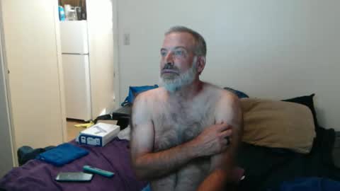 hairy man online show from 10-27-25, 12:15