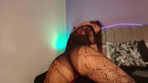 Sthefanny online show from 02-10-25, 10:51