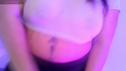 Snapshot of vesper_vixen chatting on 12-15-25, 03:38 Vesper Vixen online show from 12-15-25, 03:38