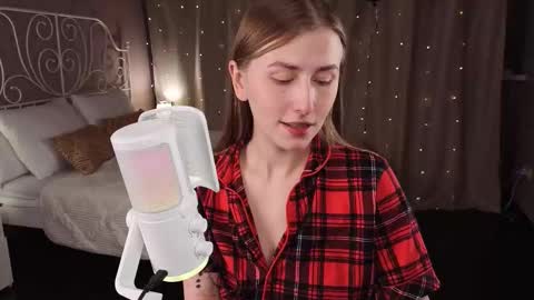 Celeste online show from 11-12-25, 05:41