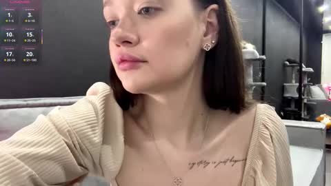 Esta online show from 02-22-26, 02:15