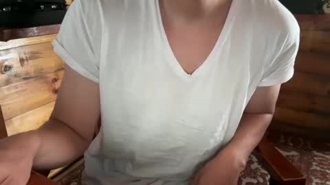 Snapshot of vexelgain chatting on 10-12-25, 04:28 HendasWerout online show from 10-12-25, 04:28