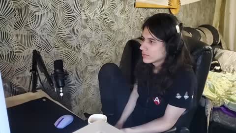 vialeras online show from 12-28-24, 02:54