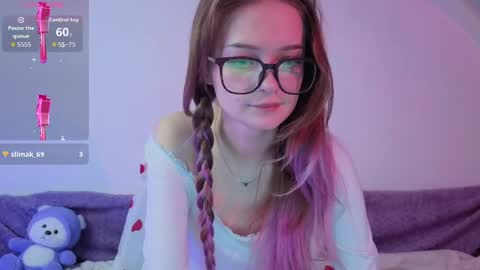 Snapshot of vialeta_baby_ chatting on 02-28-26, 09:27 vialeta_baby_ online show from 02-28-26, 09:27