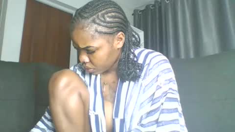 Snapshot of vibegoddess chatting on 10-05-25, 06:12 tasha online show from 10-05-25, 06:12