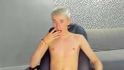 vibemygirl online show from 09-11-25, 02:06