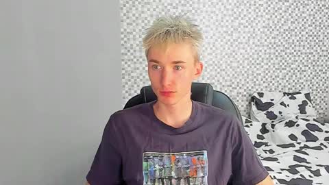 vibemygirl online show from 09-17-25, 10:17