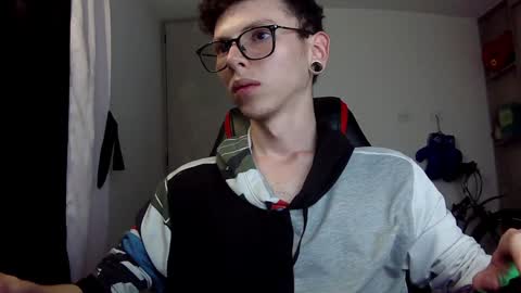 Vicent Brais online show from 12-13-24, 08:41