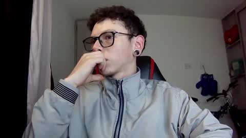 Vicent Brais online show from 12-16-24, 08:20