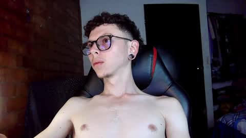 Vicent Brais online show from 01-22-25, 01:10