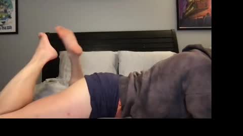 Vicki Stockings online show from 10-16-25, 02:23