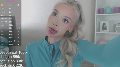 Snapshot of vickyfuckingdoll chatting on 10-12-25, 12:09 vickyfuckingdoll online show from 10-12-25, 12:09