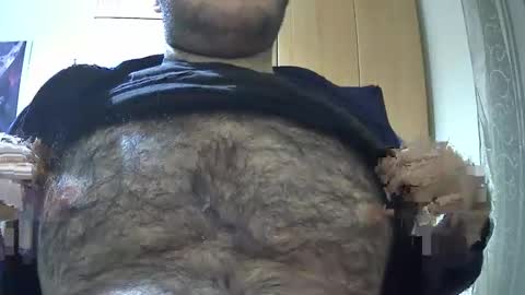 VictorHume online show from 11-05-25, 05:35