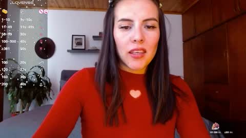 Snapshot of victoria_martelo chatting on 10-11-25, 04:49 VICTORIA MARTELO online show from 10-11-25, 04:49